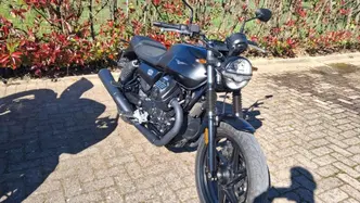 Moto Guzzi V7 Stone (2021 - 24) usata