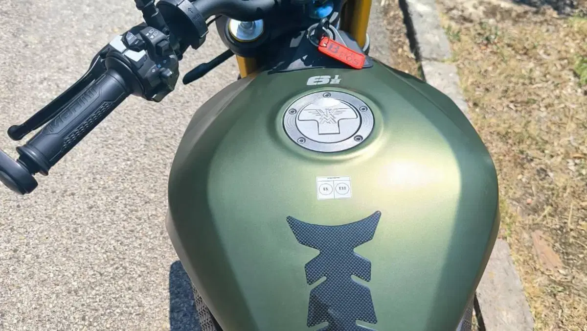 Moto Morini SEIEMMEZZO SCR (2022 - 26)  (4)