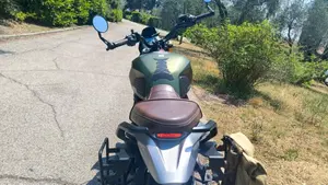 Moto Morini SEIEMMEZZO SCR (2022 - 26)  (5)