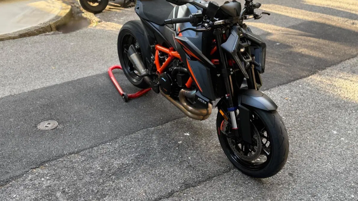 KTM 1390 Super Duke R EVO (2024 - 26)  (3)