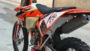 KTM 250 EXC-F Six Days (2021)  (2)