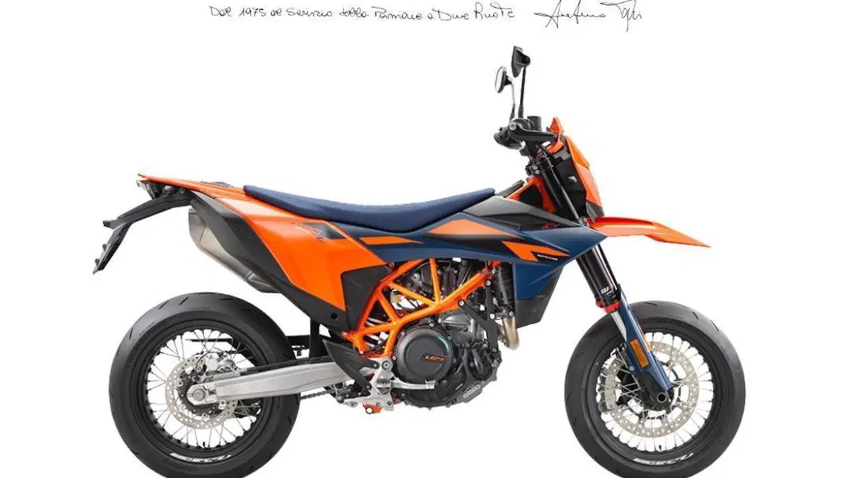 KTM 690 SMC R (2026) 