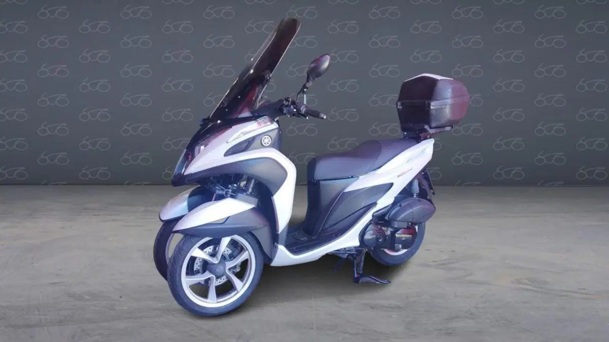 Yamaha Tricity 125 (2014 - 17)  (4)