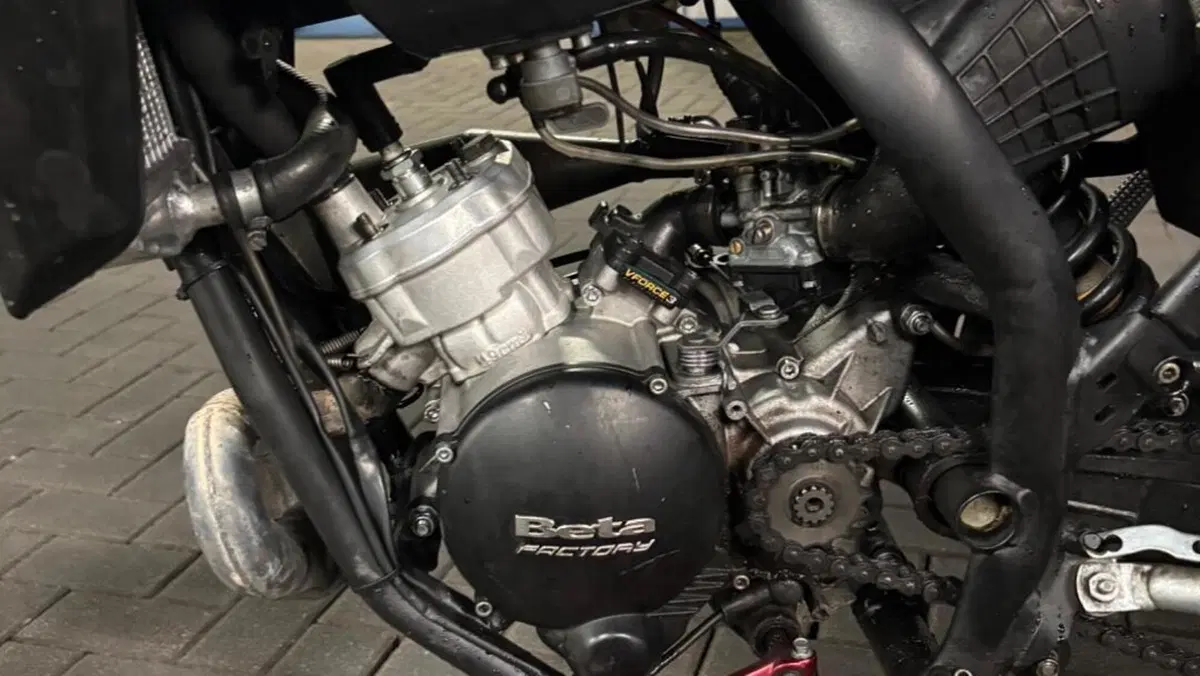 Betamotor RR 50 Motard - X Special Edition (2024 - 26)  (2)