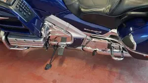 Honda GL 1800 Gold Wing (2012 - 17)  (3)