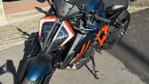 KTM 1290 Super Duke R (2022 - 23) 