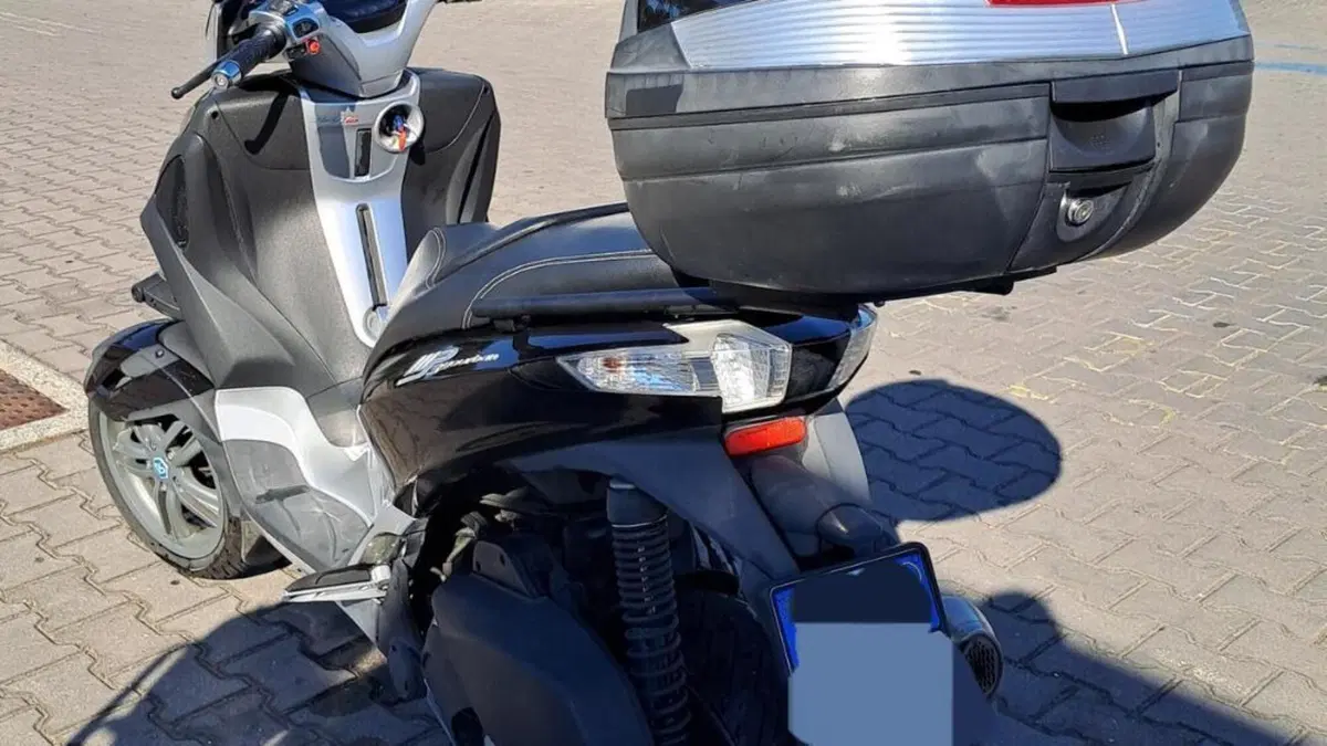Piaggio Mp3 300 ie Yourban LT (2011 - 16)  (4)