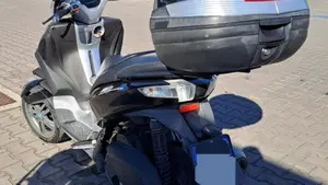 Piaggio Mp3 300 ie Yourban LT (2011 - 16)  (4)