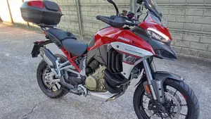 Ducati Multistrada V4 S (2021 - 24)  (2)