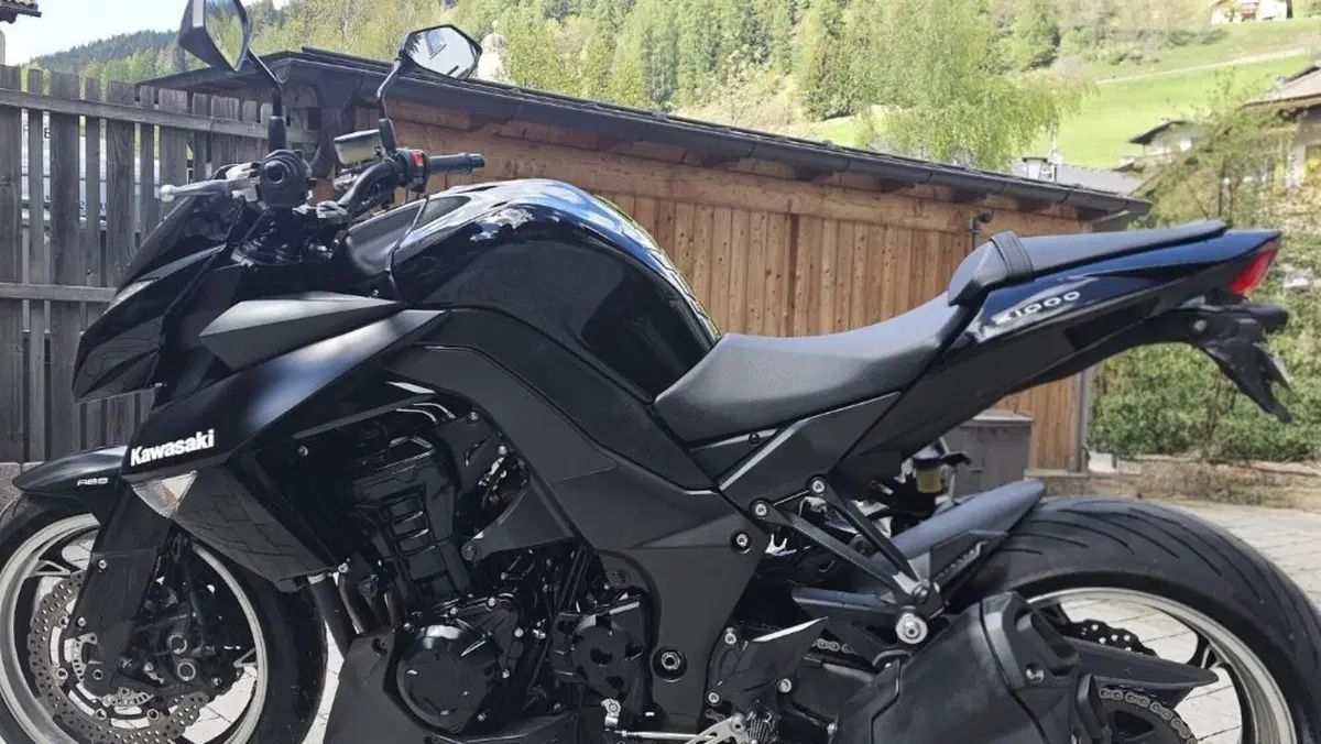 Kawasaki Z 1000 (2010 - 13)  (3)