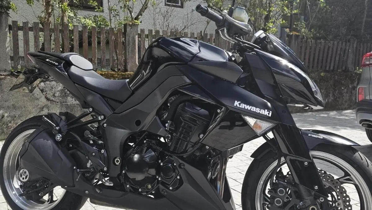 Kawasaki Z 1000 (2010 - 13)  (5)