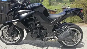 Kawasaki Z 1000 (2010 - 13)  (6)