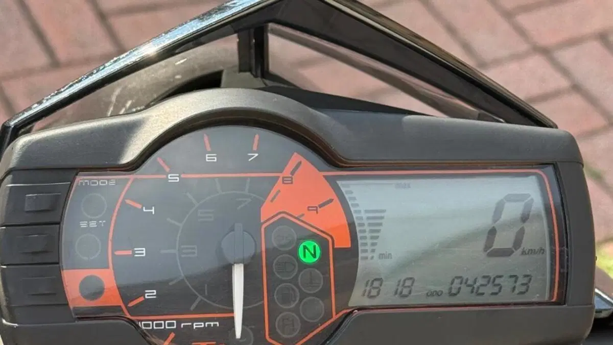 KTM 690 Duke (2007 - 09)  (4)