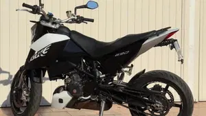KTM 690 Duke (2007 - 09)  (6)
