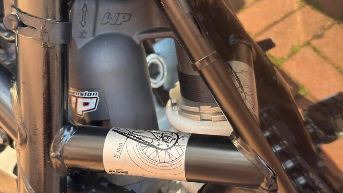 KTM 690 Duke (2007 - 09)  (12)