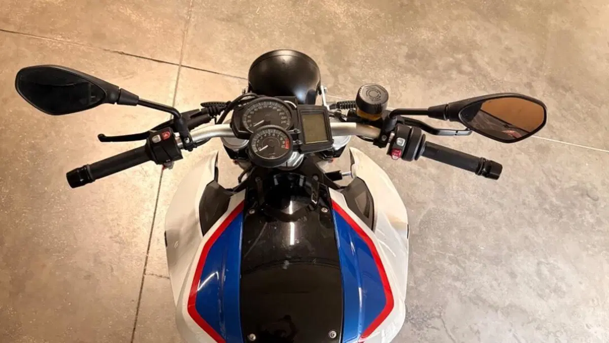 Bmw F 800 R (2017 - 20)  (3)