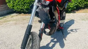 Aprilia SX 125 (2007 - 13)  (2)