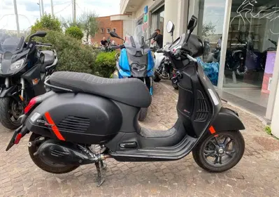 Vespa GTS 300 Super Sport (2023 - 24) - Annuncio 10058150