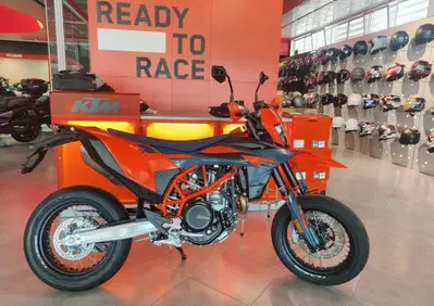 KTM 690 SMC R (2026) - Annuncio 10058153