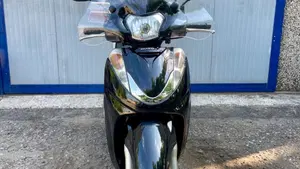 Honda SH 300 i (2006 - 10)  (3)