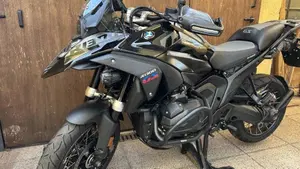 Bmw R 1300 GS Triple Black (2023 - 26) 
