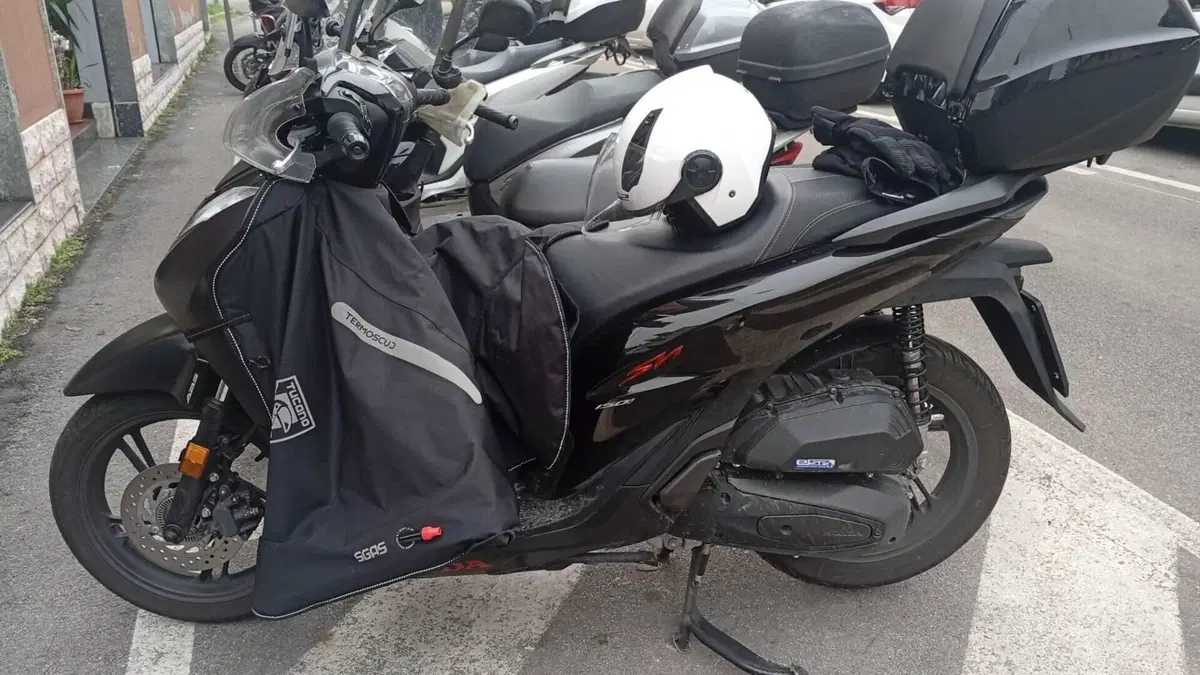 Honda SH 150i Sport (2024 - 25)  (3)