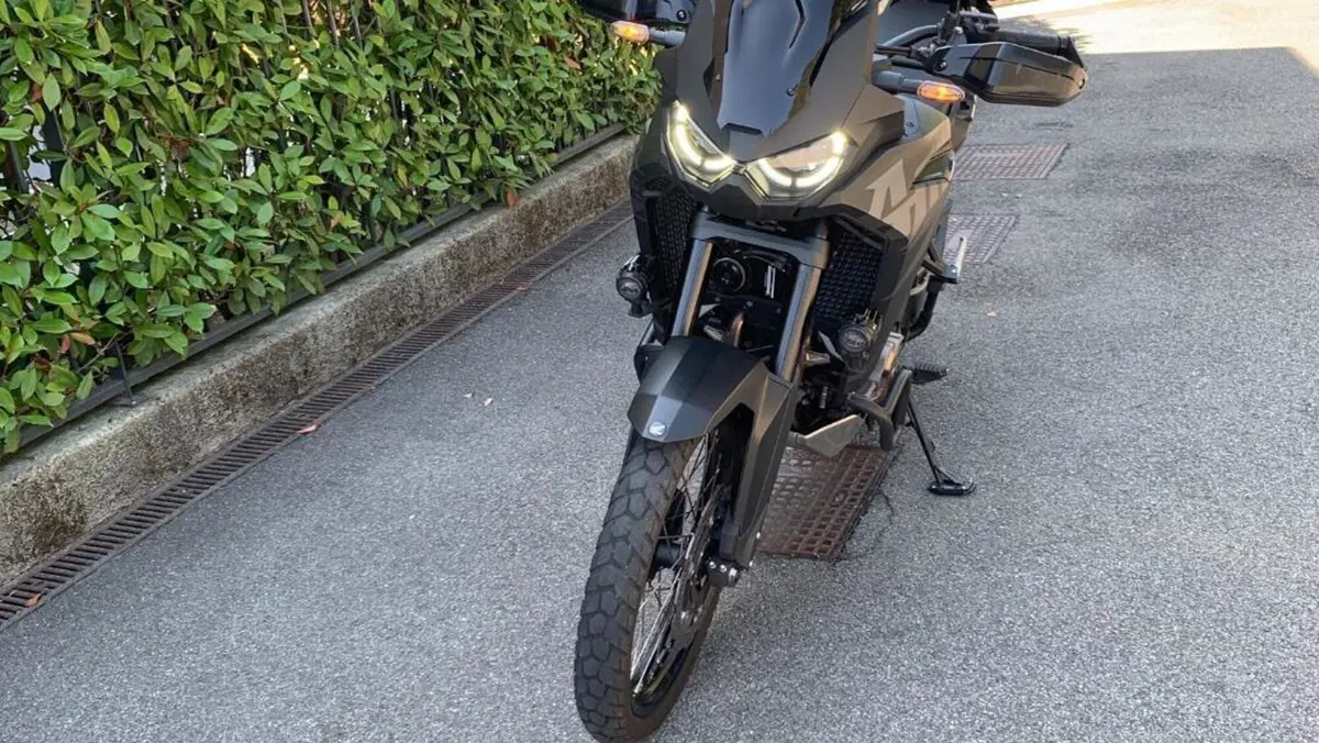 Honda Africa Twin CRF 1100L DCT (2022 - 23) 