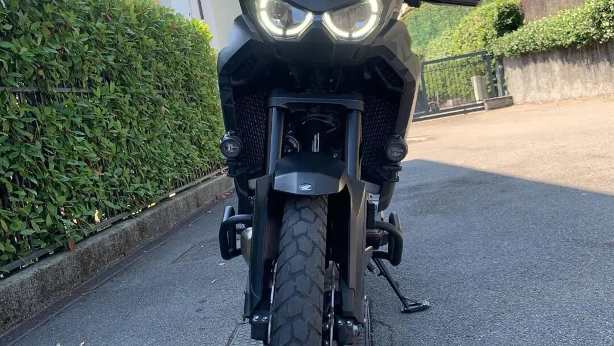 Honda Africa Twin CRF 1100L DCT (2022 - 23)  (11)