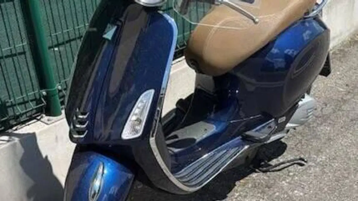 Vespa Primavera 150 (2021 - 23)  (3)