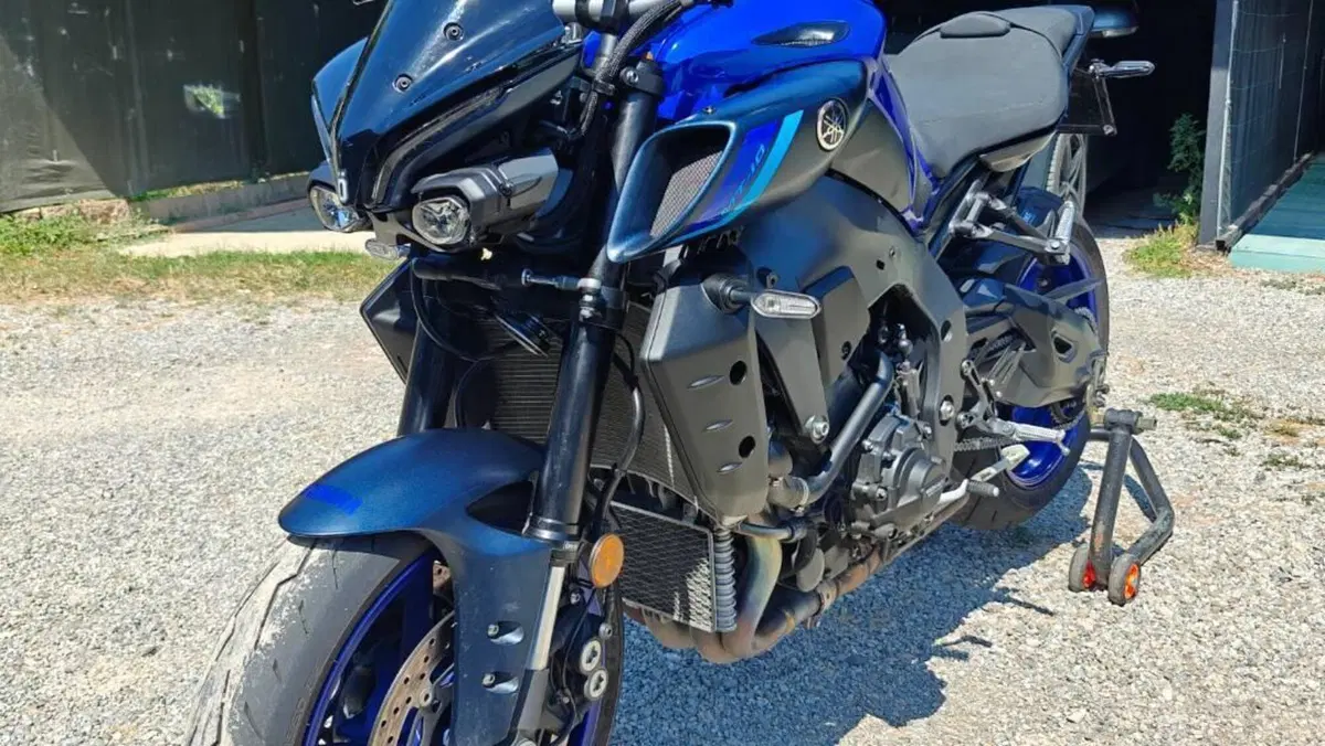 Yamaha MT-10 (2022 - 26)  (4)