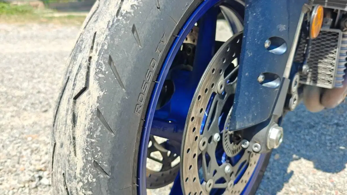 Yamaha MT-10 (2022 - 26)  (9)