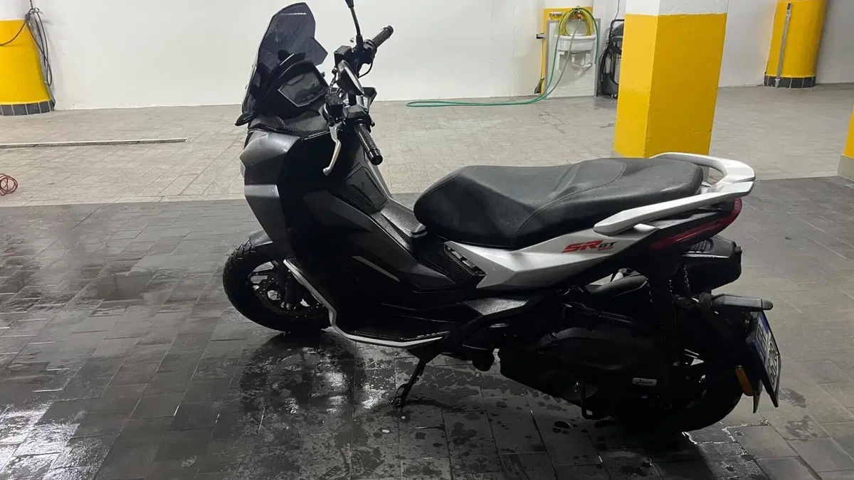 Aprilia SR GT 125 (2022 - 24)  (4)