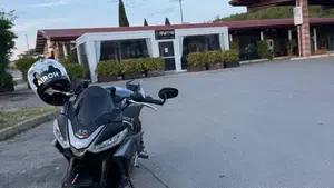 Aprilia Tuono 660 (2021 - 25)  (2)