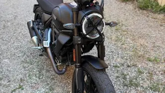 Ducati Scrambler 800 Icon Dark (2025 - 26) usata