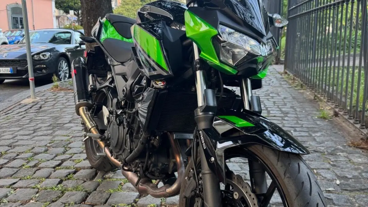 Kawasaki Z 400 (2023) 