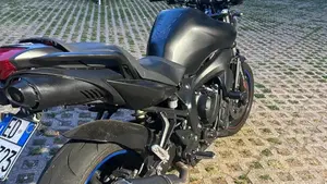 Yamaha FZ6 S2 (2007 - 11)  (2)