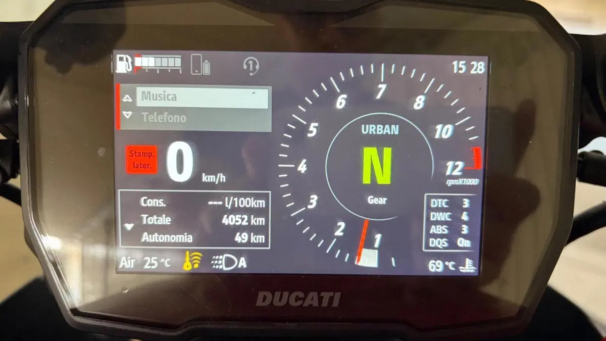 Ducati Diavel V4 (2023 - 26)  (6)