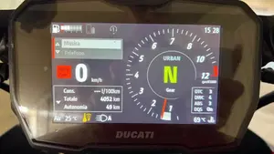 Ducati Diavel V4 (2023 - 26)  (6)