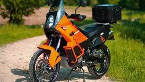 KTM 990 Adventure (2009 - 11)  (2)