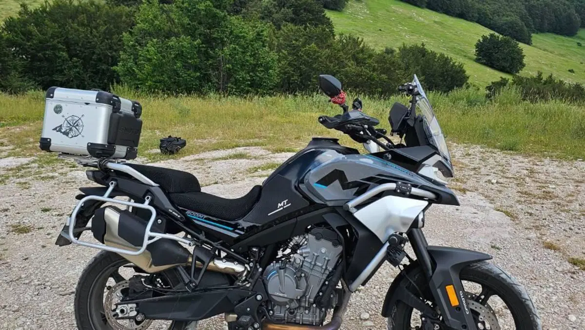 CFMOTO 800MT Sport (2022 - 26)  (3)