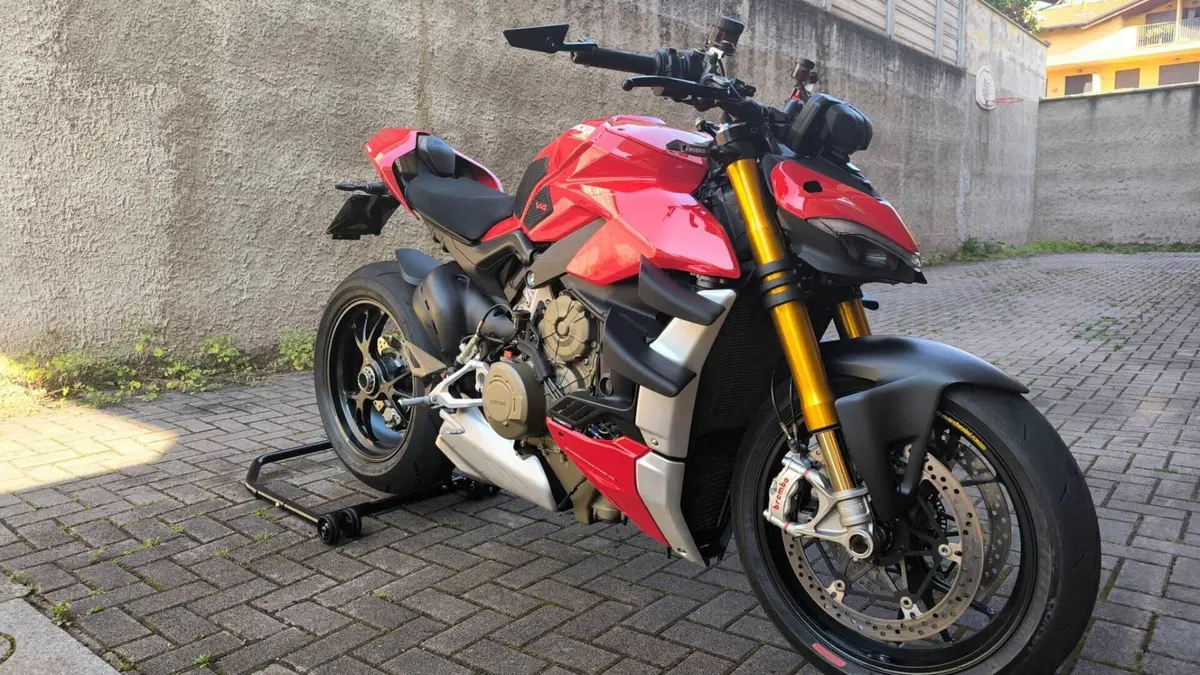 Ducati Streetfighter V4 1100 S (2020)  (2)