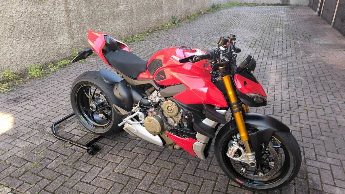 Ducati Streetfighter V4 1100 S (2020)  (4)