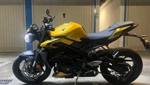 Triumph Street Triple 765 RS (2023 - 26) 