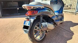 Piaggio Beverly 125 (2002 - 06)  (3)