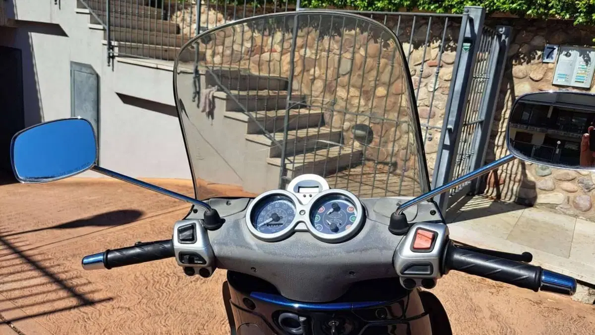 Piaggio Beverly 125 (2002 - 06)  (4)