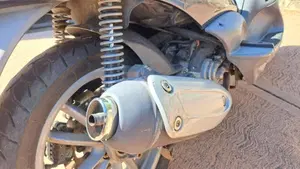 Piaggio Beverly 125 (2002 - 06)  (20)