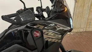 Honda Africa Twin CRF 1100L ES (2024 - 26)  (3)