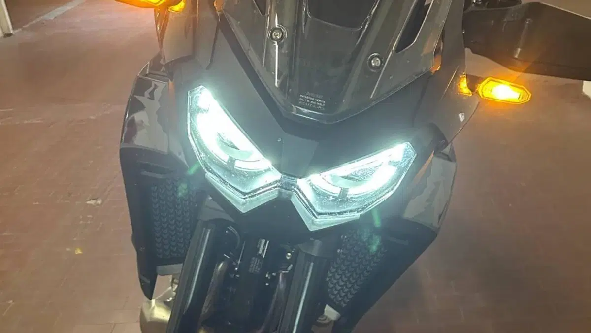 Honda Africa Twin CRF 1100L ES (2024 - 26)  (4)