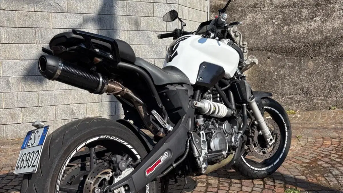 Yamaha MT-03 (2006 - 14)  (3)