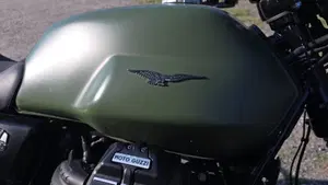 Moto Guzzi V7 Stone Ten (2024 - 25)  (7)